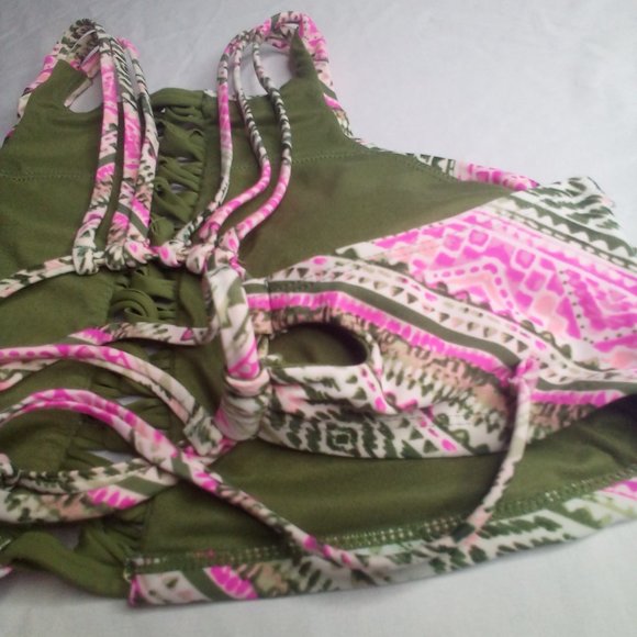 Time And Tru Swim Top M 8-10 Cut-Out Strappy Green Pink - Picture 3 of 14